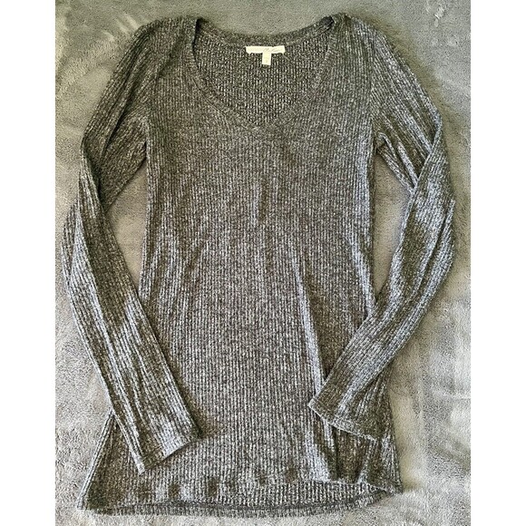 Express One Eleven Womens Pullover Sweater Gray V Neck Size S Lightly Worn - Picture 2 of 5